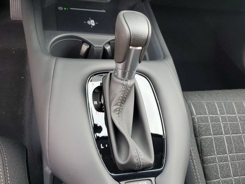 New 2027 Honda HR-V LX image 28