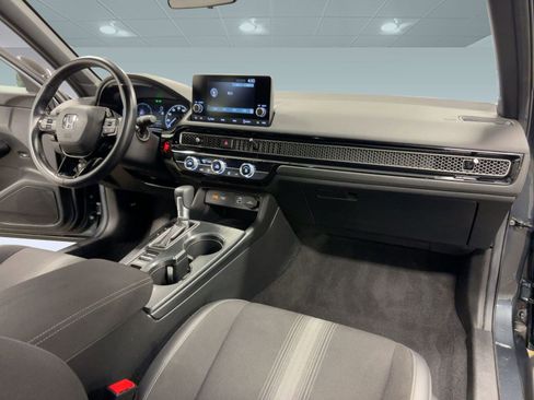 Used 2024 Honda Civic Sport image 29