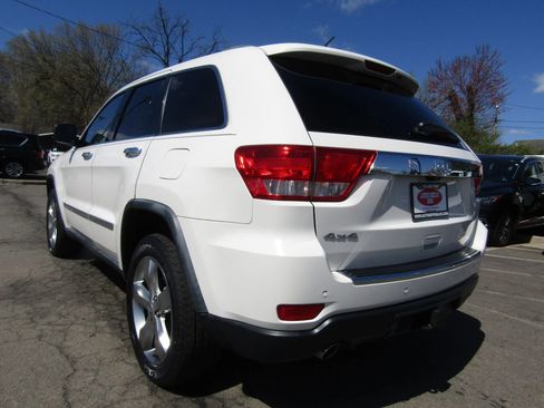 Used 2012 Jeep Grand Cherokee Overland image 5