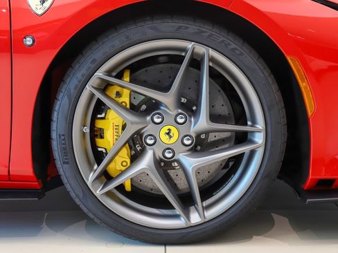 Certified 2022 Ferrari F8 Tributo RWD image 49