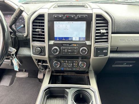 Certified 2021 Ford F350 Lariat w/ Lariat Value Package AWD/4WD image 33