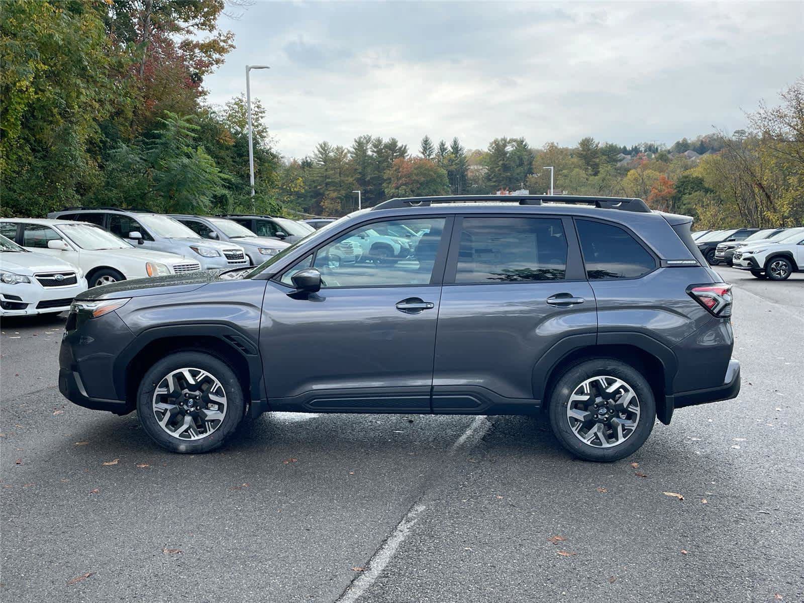 New 2026 Subaru Forester Premium AWD/4WD image 2
