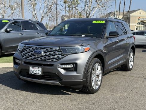 Used 2021 Ford Explorer Platinum w/ Equipment Group 601A image 9