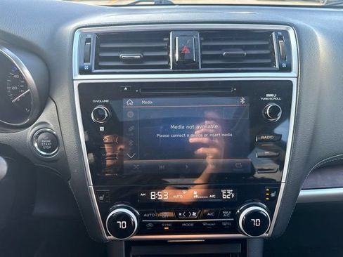 Used 2019 Subaru Outback 2.5i Limited w/ Popular Package #2 AWD/4WD image 14