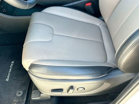Used 2023 Hyundai Santa Fe SEL w/ Premium Package image 20