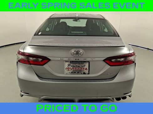 Used 2024 Toyota Camry SE image 6