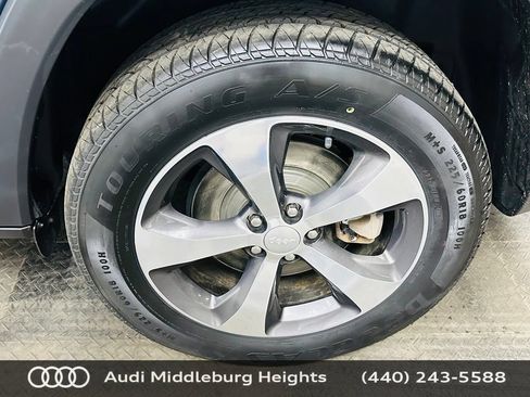 Used 2020 Jeep Cherokee Limited AWD/4WD image 33
