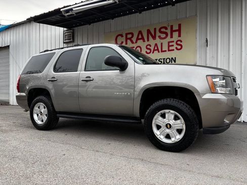 Used 2009 Chevrolet Tahoe LT image 4