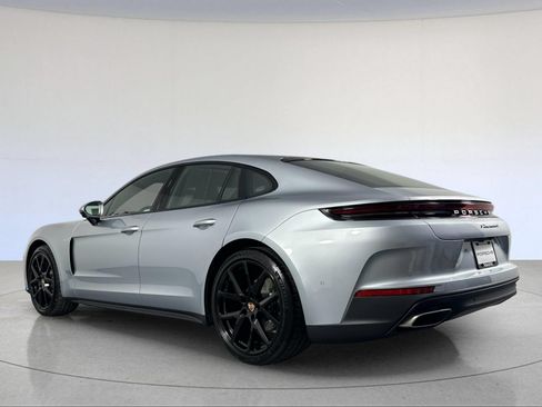 New 2026 Porsche Panamera 4 AWD/4WD image 3