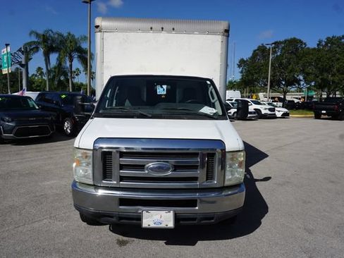 Used 2014 Ford E-350 and Econoline 350 Super Duty RWD image 23