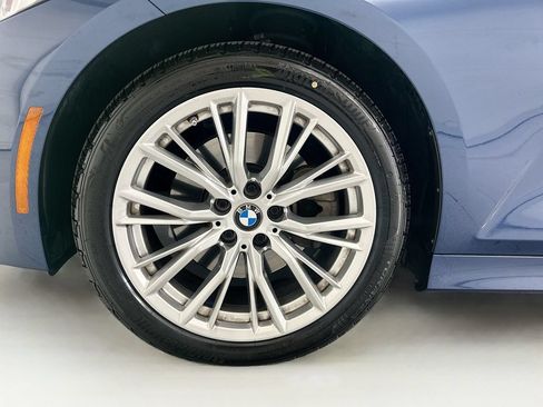 Used 2024 BMW 330i Sedan w/ Convenience Package RWD image 29