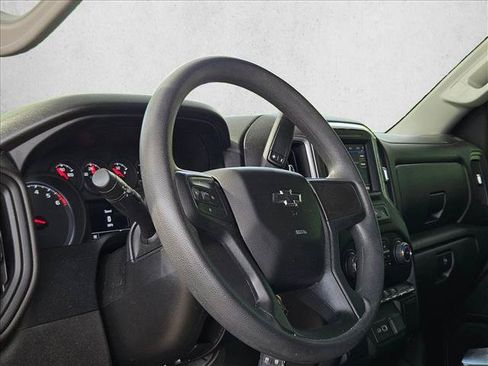 Used 2022 Chevrolet Silverado 1500 Custom w/ Rally Edition RWD image 9