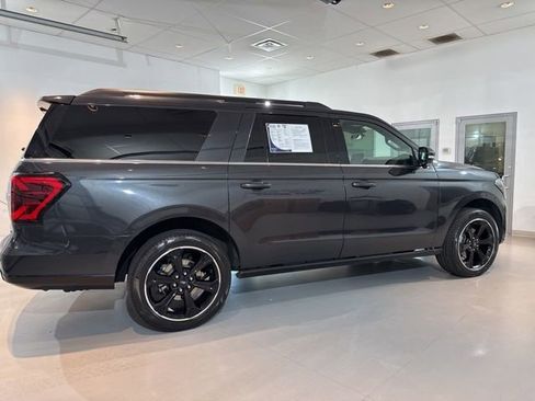 Used 2024 Ford Expedition Max Limited image 13