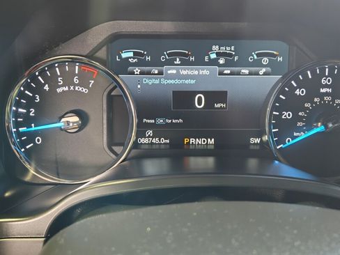 Used 2018 Ford Expedition Limited w/ Equipment Group 301A AWD/4WD image 17