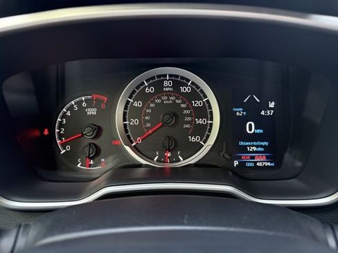 Used 2021 Toyota Corolla SE w/ Carpet Mat Package (TMS) image 18