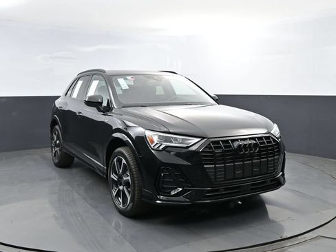 Used 2025 Audi Q3 2.0T Premium Plus w/ Premium Plus Package AWD/4WD image 3