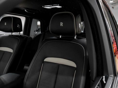 Used 2023 Rolls-Royce Cullinan Black Badge w/ Driver's Package AWD/4WD image 36