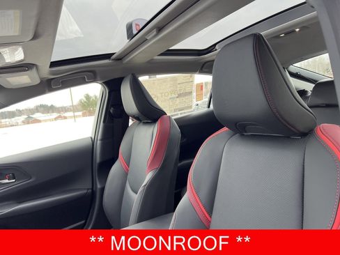 Used 2024 Toyota Prius Prime image 3