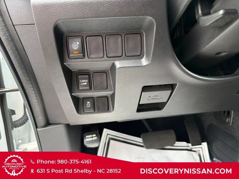 Certified 2025 Nissan Frontier SV RWD image 15