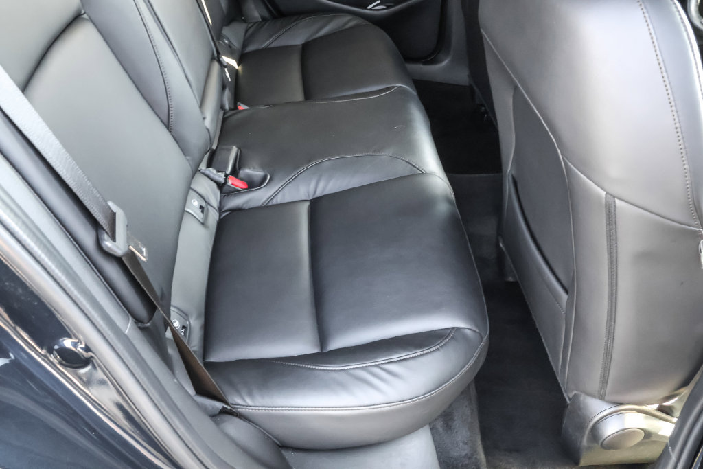 Used 2024 MAZDA MAZDA3 s FWD image 34