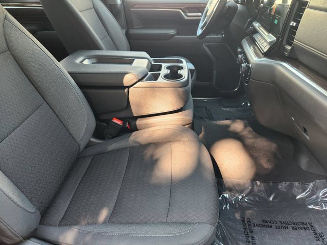 Used 2026 Chevrolet Silverado 1500 RST AWD/4WD image 18