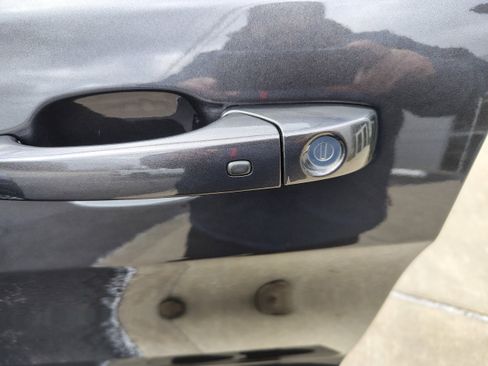 Certified 2021 Jeep Grand Cherokee Laredo image 16