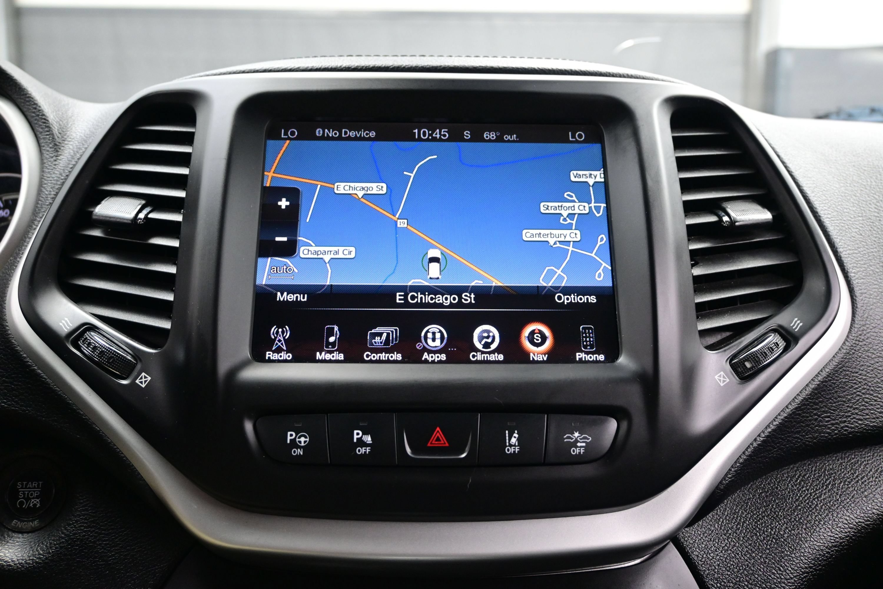 Used 2014 Jeep Cherokee Limited w/ Technology Group FWD image 19