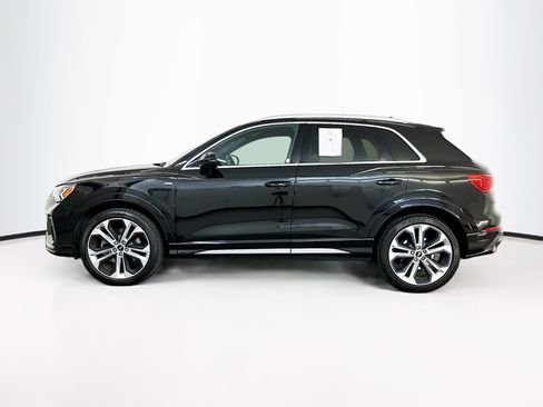 Used 2020 Audi Q3 2.0T Premium Plus w/ Premium Plus Package image 4