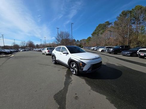 New 2026 Hyundai Kona Limited FWD image 12