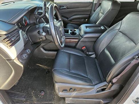 Used 2017 GMC Yukon SLT w/ Open Road Package image 11