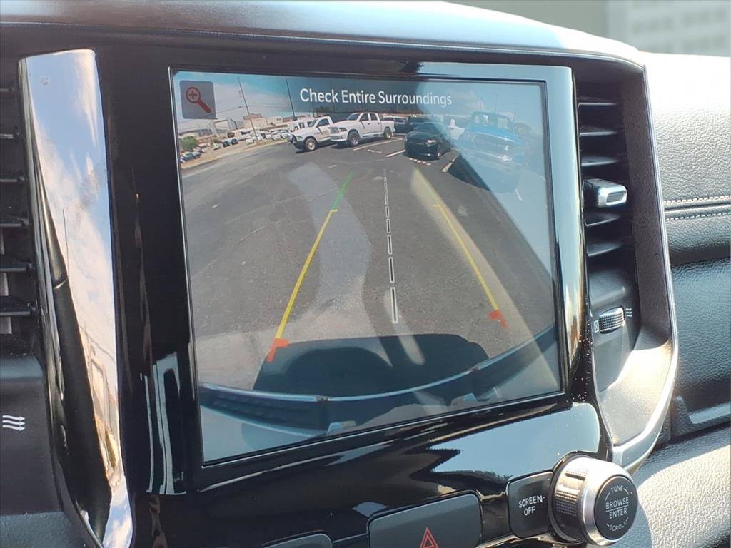 Used 2022 RAM 1500 Laramie AWD/4WD image 5