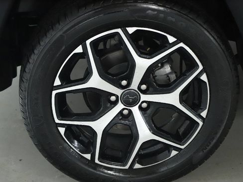 Used 2025 Jeep Compass Limited AWD/4WD image 12