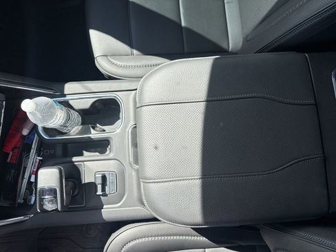 Used 2025 GMC Sierra 1500 Denali w/ Denali Reserve Package image 13