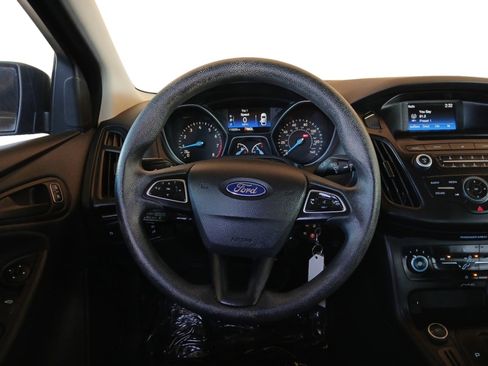 Used 2017 Ford Focus S image 12