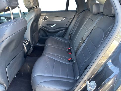 Used 2021 Mercedes-Benz GLC 300 w/ Premium Package image 13