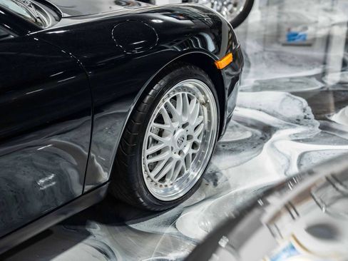 Used 1999 Porsche 911 Carrera 4 AWD/4WD image 8
