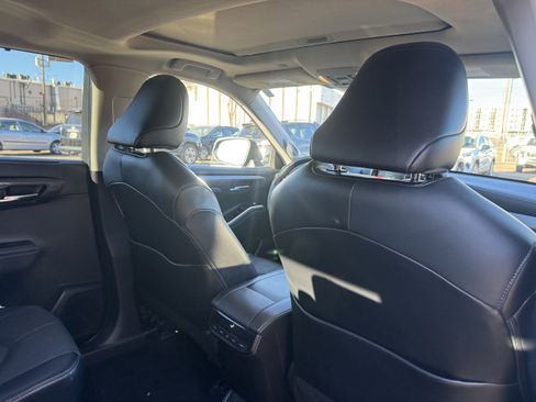 Used 2022 Toyota Highlander Limited image 19