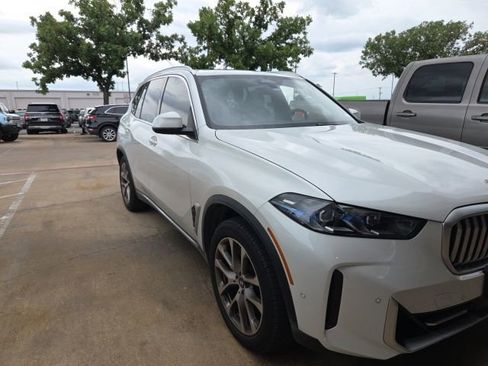 Used 2024 BMW X5 sDrive40i w/ Premium Package RWD image 1