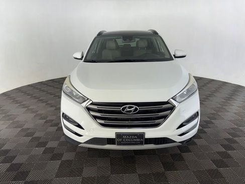 Used 2017 Hyundai Tucson Limited w/ Limited Ultimate Package 03 FWD image 2