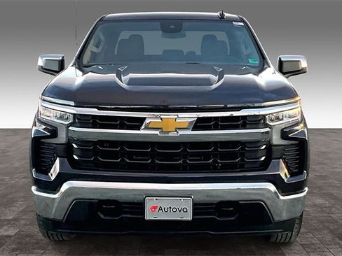 Used 2023 Chevrolet Silverado 1500 LT image 2