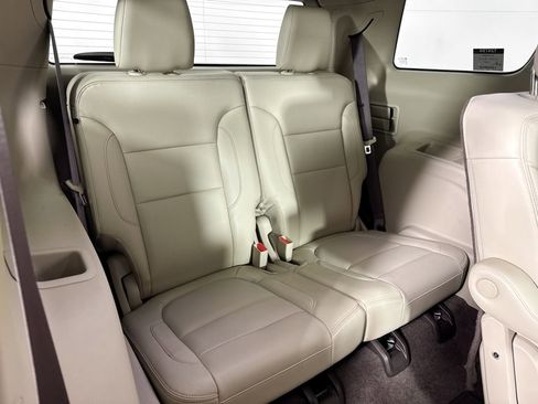 Used 2018 GMC Acadia Denali w/ Technology Package image 35