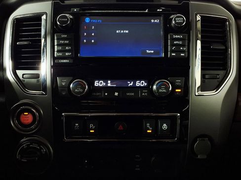 Used 2018 Nissan Titan Platinum Reserve w/ Platinum Utility Package image 24