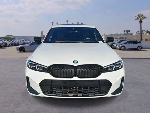 Certified 2024 BMW 330i 330i w/ M Sport Package image 2
