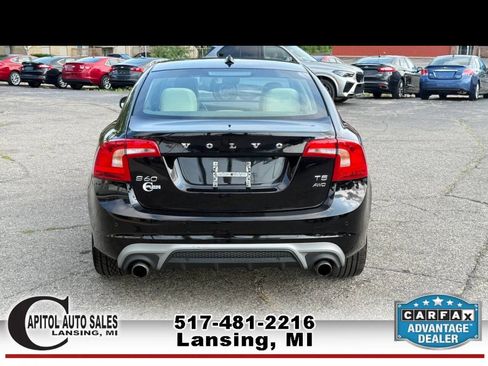 Used 2017 Volvo S60 T5 Dynamic w/ Vision Package AWD/4WD image 7