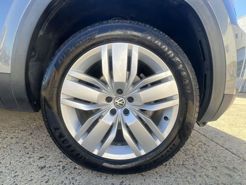 Used 2019 Volkswagen Atlas SE image 12