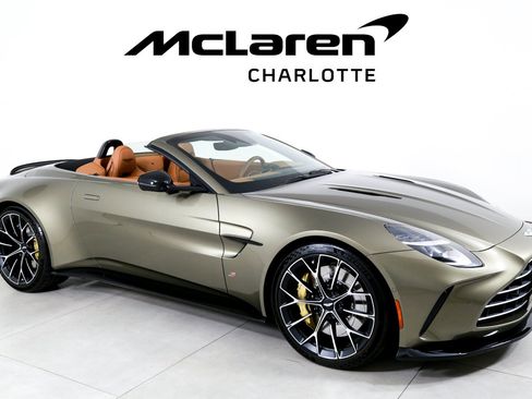 Used 2026 Aston Martin V8 Vantage S RWD image 2