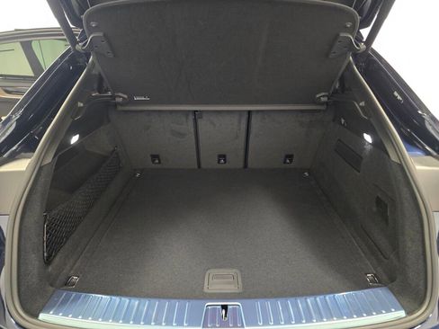 New 2025 Porsche Cayenne Coupe image 13