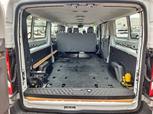 Used 2016 Ford Transit 350 XL image 9