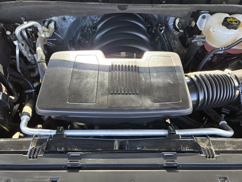 Used 2024 Chevrolet Tahoe RST w/ Luxury Package image 42