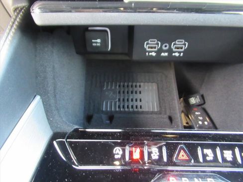 New 2026 Jeep Grand Wagoneer Limited image 26